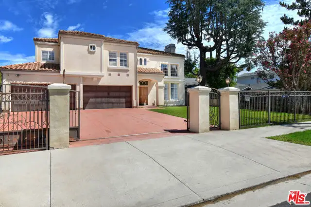 4942 Densmore Avenue, Encino, CA 91436 - #2