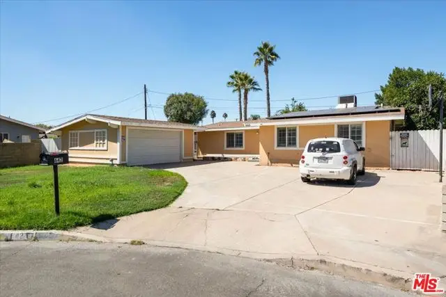 642 N Pine Avenue, Rialto, CA 92376 - #2