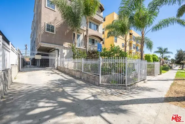1030 S Norton Avenue #5, Los Angeles, CA 90019 - #2