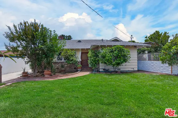 23036 Victory Boulevard, Woodland Hills (los Angeles), CA 91367