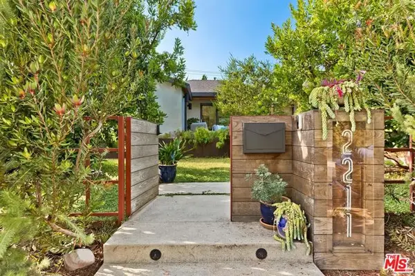 2211 Ashland Avenue, Santa Monica, CA 90405