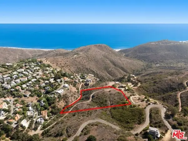 2826 Coralglen Drive, Malibu, CA 90265
