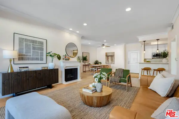 11225 Peach Grove Street #104, Los Angeles, CA 91601
