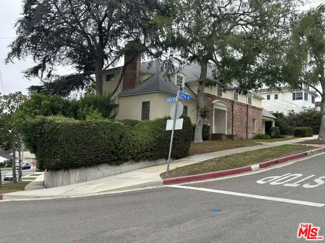 5975 S Citrus Avenue, Los Angeles, CA 90043 - #2