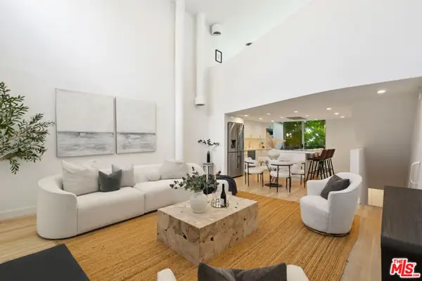 11711 Brookhaven Avenue #3, Los Angeles, CA 90064