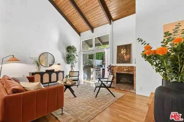 4241 Colfax Avenue #J, Los Angeles, CA 91604