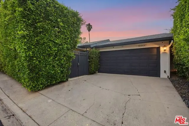 10837 Alta View Drive, Studio City, CA 91604 - #2