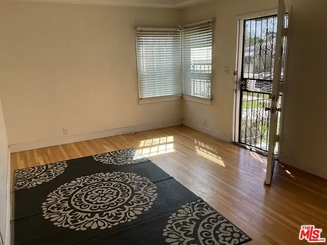 3766 Cimarron Street, Los Angeles, CA 90018 - #2