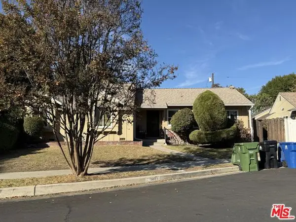 12811 Collins Street, Los Angeles, CA 91607