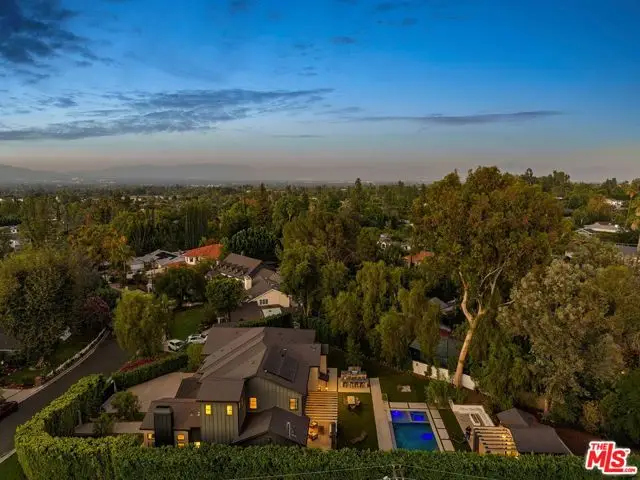 5124 Calvin Avenue, Tarzana, CA 91356 - #3