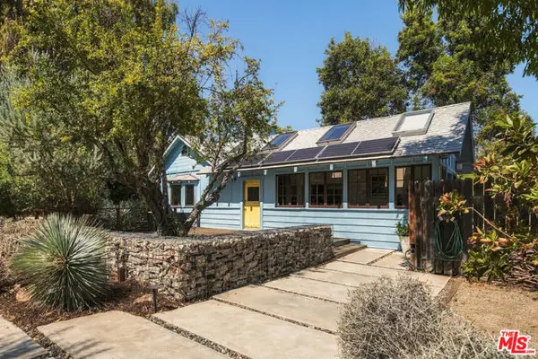 19627 Oxnard Street, Tarzana (los Angeles), CA 91356