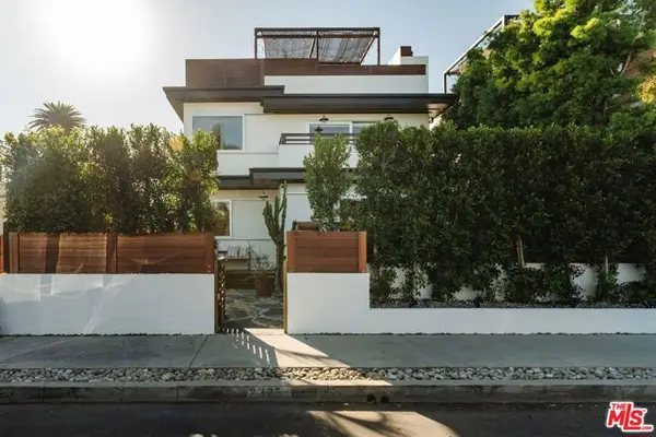 2325 Mckinley Avenue, Los Angeles, CA 90291