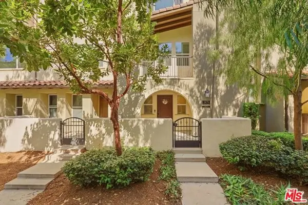 2479 S Tapestry Way, Anaheim, CA 92802