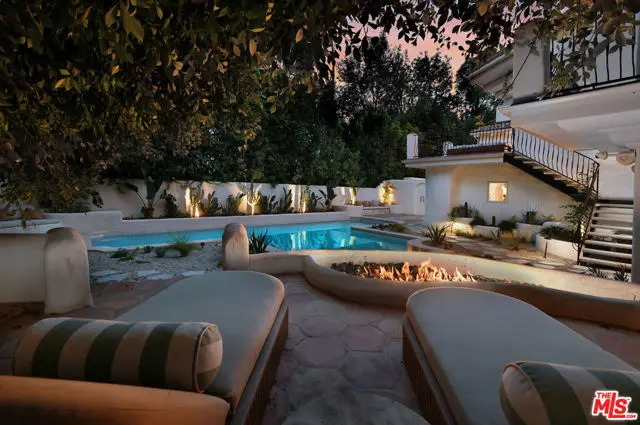 17647 Belinda Street, Encino, CA 91316 - #2