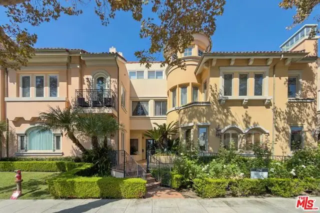 143 N Arnaz Drive #102, Beverly Hills, CA 90211 - #2