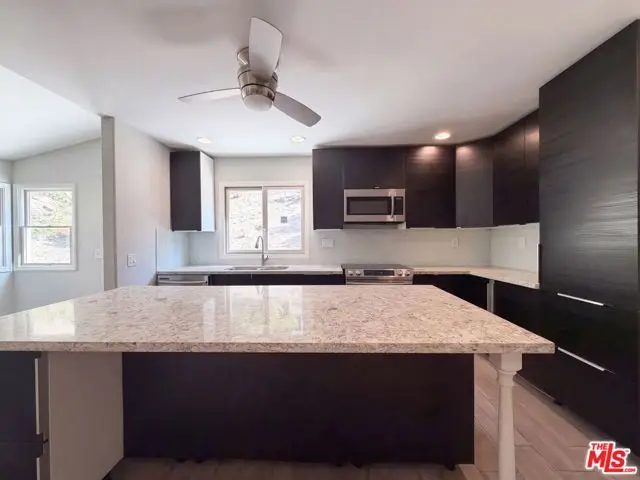 11569 Viking Avenue, Porter Ranch, CA 91326 - #2