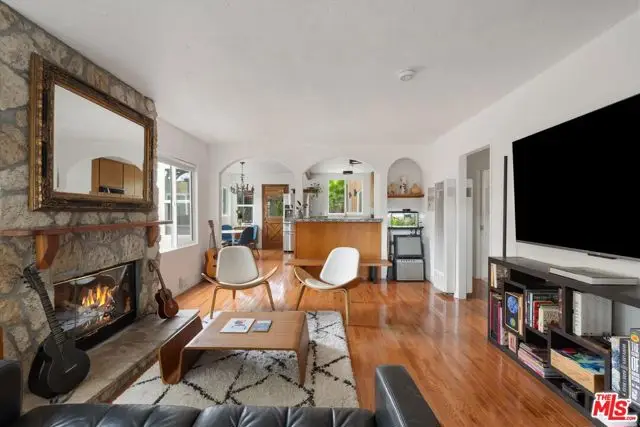 8885 Carson Street, Culver City, CA 90232 - #3