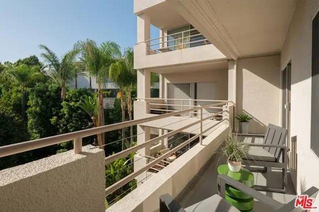 1131 Alta Loma Road #428, West Hollywood, CA 90069 - #3