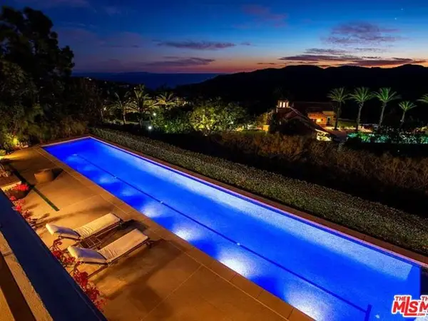 16895 Calle De Sarah, Pacific Palisades (los Angeles), CA 90272