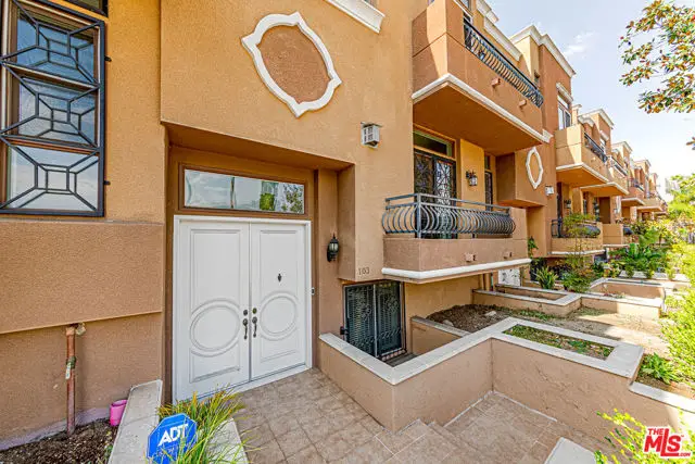 681 S Norton Avenue #103, Los Angeles, CA 90005 - #1