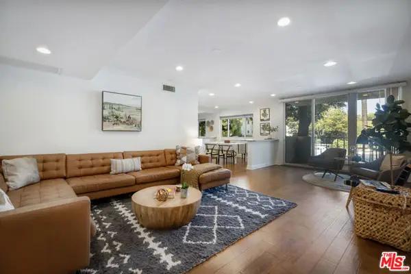 330 W California Boulevard #101, Pasadena, CA 91105