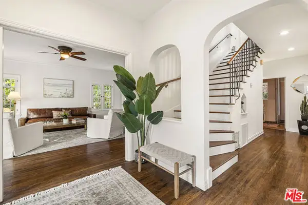 2001 Holly Hill Terrace, Los Angeles, CA 90068
