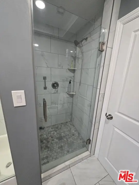 3831 6th Avenue, Los Angeles, CA 90008 - #2