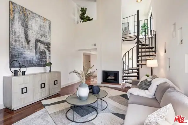 909 N Sierra Bonita Avenue #314, Los Angeles, CA 90046 - #1