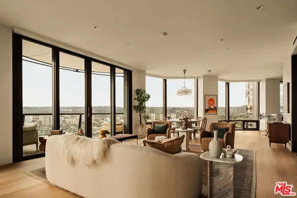 211 W Elm Court #30A, Los Angeles, CA 90067