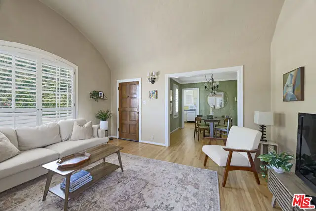 5960 Airdrome Street, Los Angeles, CA 90035 - #1
