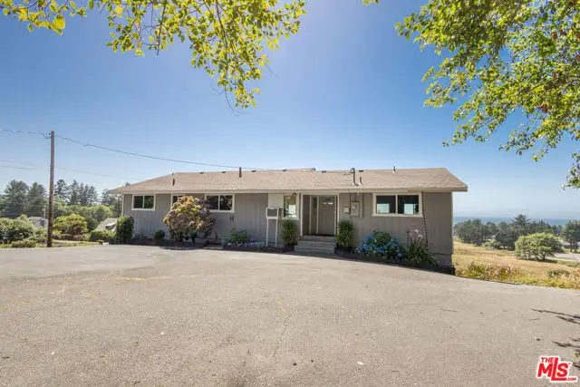 13881 Oceanview Drive, Smith River Gasquet, CA 95567 - #2
