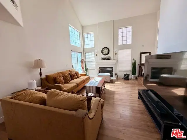 12148 Runnymede Street, North Hollywood, CA 91605 - #2
