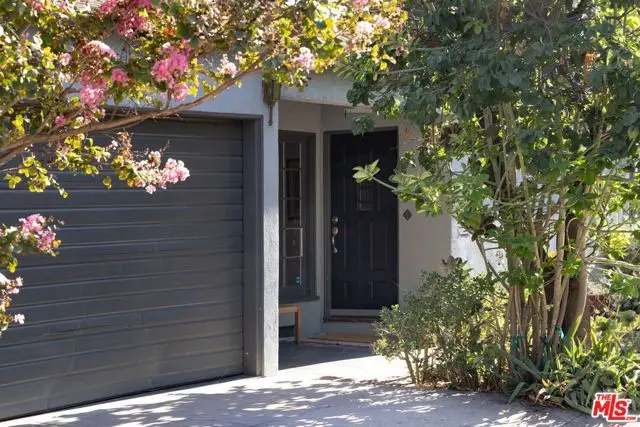 3666 Roderick Road, Los Angeles, CA 90065 - #2