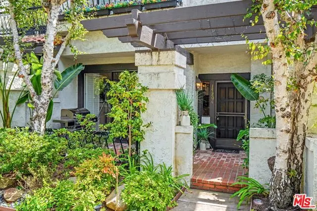 17204 Palisades Circle, Pacific Palisades, CA 90272 - #3