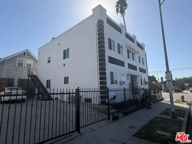 456 W 52nd Street, Los Angeles, CA 90037 - #3