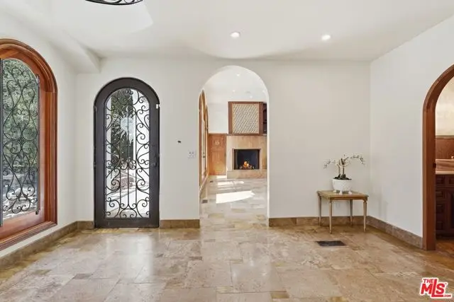 1260 Roscomare Road, Los Angeles, CA 90077 - #2