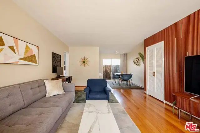 1633 E 1st Street #4, Long Beach, CA 90802 - #2