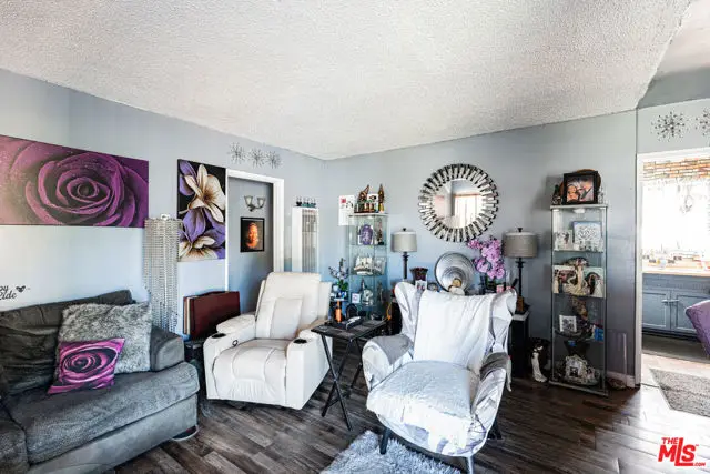 14331 S Cahita Avenue, Compton, CA 90220 - #2