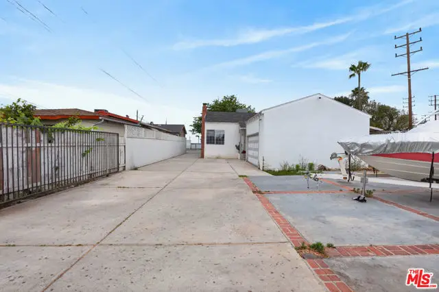 6427 Klump Avenue, North Hollywood, CA 91606 - #2