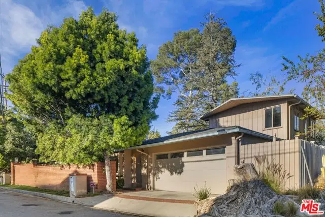 600 Hanley Place, Los Angeles, CA 90049 - #2