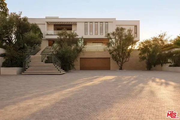 16187 Royal Oak Road, Encino (los Angeles), CA 91436