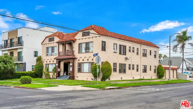 1662 S Hayworth Avenue, Los Angeles, CA 90035 - #1