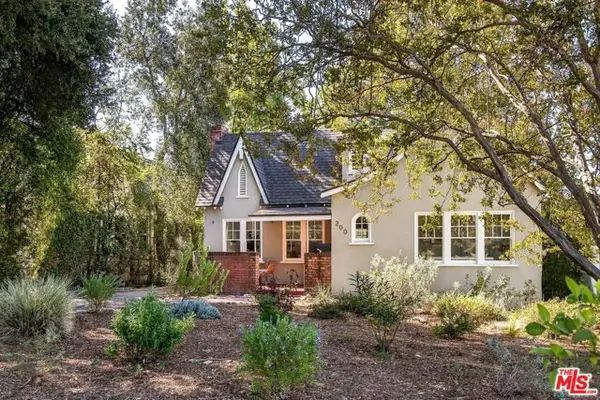 200 W Terrace Street, Altadena, CA 91001