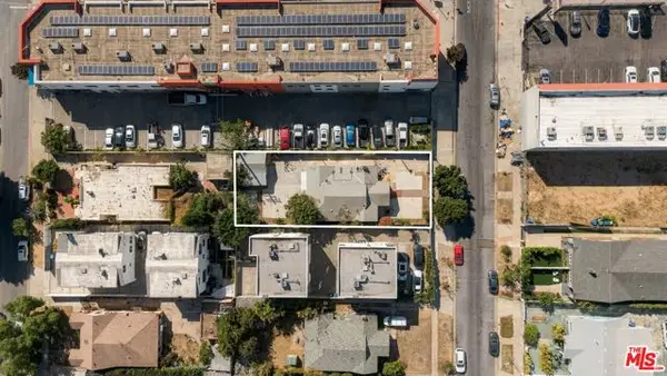1114 N Heliotrope Drive, Los Angeles, CA 90029