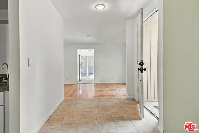 285 Rosemont Avenue, Pasadena, CA 91103 - #2