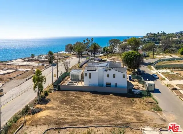 17056 Livorno Drive, Pacific Palisades, CA 90272 - #3
