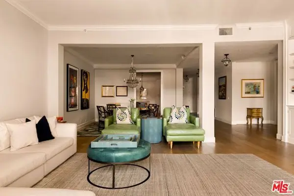 11500 San Vicente Boulevard #414, Los Angeles, CA 90049
