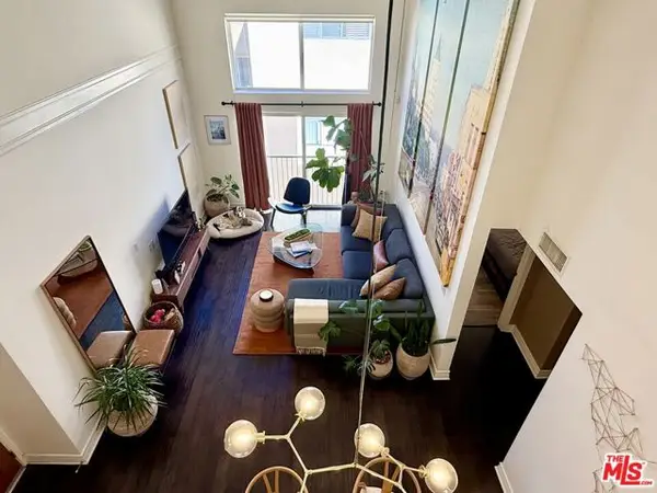 1353 N Fuller Avenue #PH2, Los Angeles, CA 90046