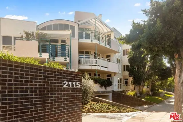 2115 3rd Street #102, Santa Monica, CA 90405 - #2