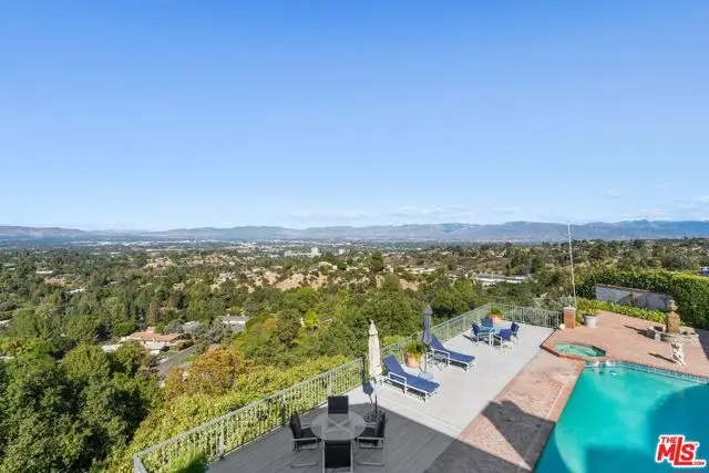 3324 Alana Drive, Sherman Oaks, CA 91403 - #1